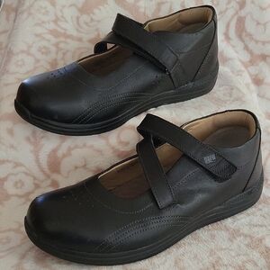 Drew Orchid Mary Jane 11W Womens Shoes